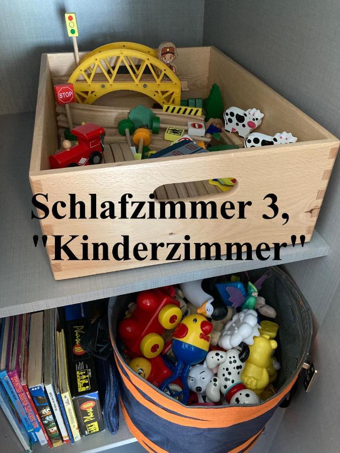 4-Zimmer Kinderfreundliche Ferienwohnung ฟรีดริชส์ฮาเฟน ภายนอก รูปภาพ