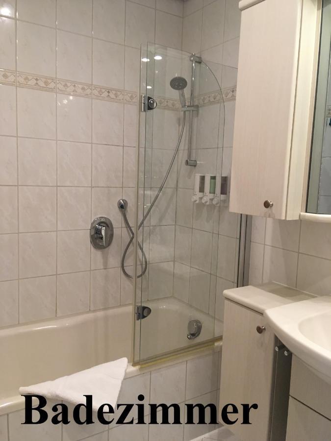 4-Zimmer Kinderfreundliche Ferienwohnung ฟรีดริชส์ฮาเฟน ภายนอก รูปภาพ